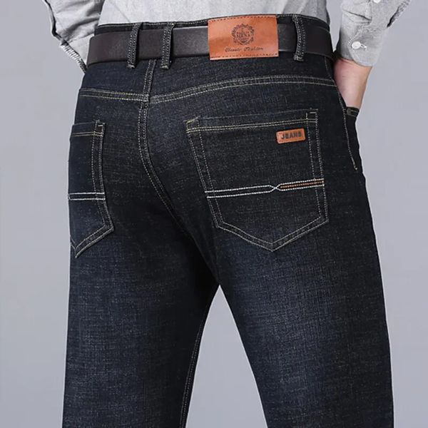 Jeans pour femmes Hommes Classique Jean Homme Pantalones Hombre Mannen Doux Noir Biker Masculino Denim Salopette Hommes Pantalon Taille 3238 231127