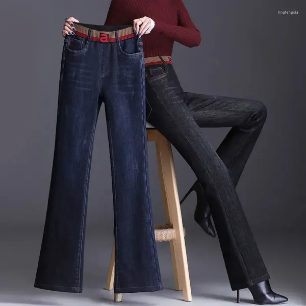 Jeans pour femmes micro coupés femmes plus épaississement de la toison 2023 Pantalon de printemps et d'automne