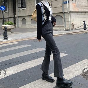 Jeans pour femmes N4944 Retro Hong Kong-style Design High-Waist-Wine Nine Point Fared