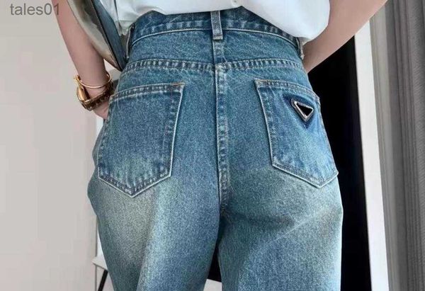 Jeans para mujer Nuevos jeans Pantalones de diseñador con letras Budge Estilo de moda Lady Denim Pantalón largo recto azul Jean A01 240304