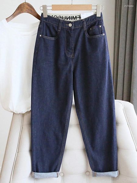 Pantalon de jeans pour femmes Y2K Guangdong lavé régulier des vêtements de bouton moyen haut de l'âge moyen comptoir spécial