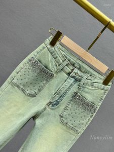 Jeans pour femmes en ramine de denim pantalon-fond de cloche mode 2024 Spring Summer High Taist Slim Fit Street Street Wop pantalon