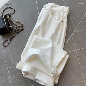 Jeans pour femmes printemps d'été blanc décontracté couleurs de couleur large pantalon coton coton confort haute taille en denim droit de dim 2024