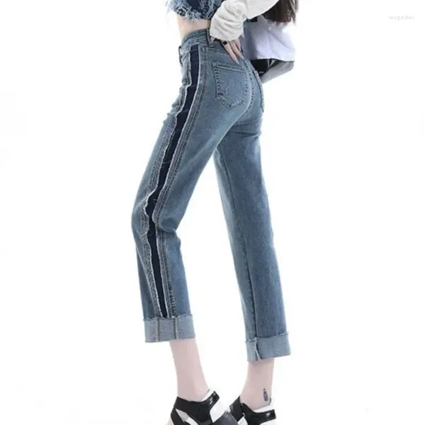 Jeans pour femmes droites neuvième pantalon en denim pour femmes Koean coupe étroite taille haute mince bord bouclé tuyau de fumée