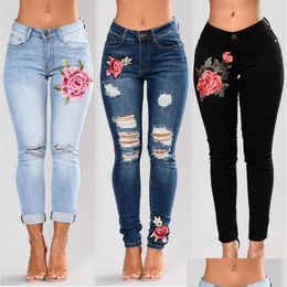 Damesjeans Stretch Geborduurde Jeans Voor Dames Elastische Bloem Vrouwelijke Slanke Denim Broek Gat Gescheurd Roze Patroon Pantalon Drop Deliv Dhnl2