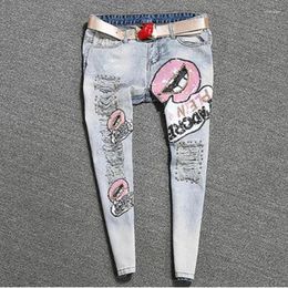 Jeans de jeans para mujeres Labios de verano lentejuelas Beading Slim Skinny para mujeres Pantalones rasgados de mujer para mujeres casuales
