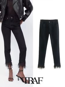 Jeans Femme TRAF Femmes 2023 Loisirs Mode Solide Ourlet élastique avec garniture en plumes Pantalon Slim Mujer 230110