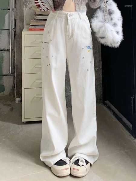 Jeans féminins femme Fashion High Waist perle coller un pantalon de cargaison lâche Lady White Broider Street de saison lavé Pantalon coréen