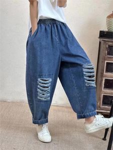 Jeans pour femmes femmes 2024 Printemps Automne Rétro trous Pantalon de jean décontracté Ladies élastiques pantalon de taille élastique