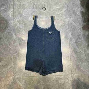 Jumpsuits voor dames rompers ontwerper nieuwe product driehoek ronde nek gewassen enkele pocketleeftijd verminderen schouderband een stuk denim shorts voor vrouwen bpru