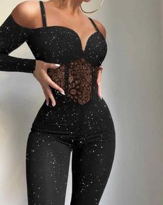 Jumpsuits voor dames rompers sexy feest 's nachts jumpsuit elegant dames 2022 gladde sprankelende koude schouderlengte slaaf contrast kanten strakke jumpsuit y240425