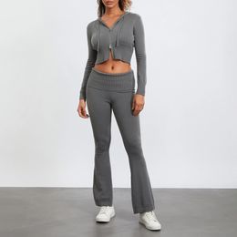 Des tenues de survêtement en tricot en tricot pour femmes fixent des manches longues zip à sweat à capuche recadré et pantalon fusée de bootcut set sportwear 240402