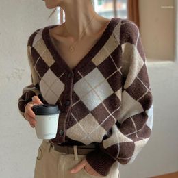 Damesbreien 2023 Brown Argyle Knust Cardigan Autumn Winter Ladies Retro Style Jacked Jas Coat V-Neck Sweater Female Ins