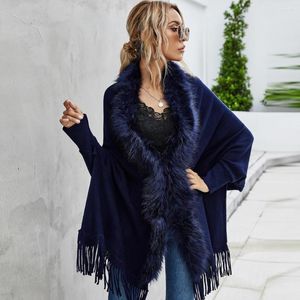 Femmes tricots chauve-souris manches longues point ouvert coupe ample châle Cardigan automne hiver col en fourrure artificielle gland ourlet femmes tricot Poncho