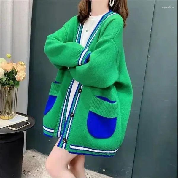 Tricots de tricots Blue Blue Ladies Top long en tricoté vert pour femmes Cardigan Mode coréenne automne hiver 2024 en promotion y2k vintage Cold