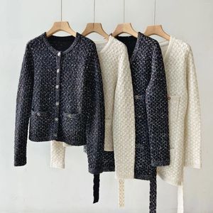 Brand de tricots féminins 2024 Automne Fashion Femmes Sequins de haute qualité V-colmes en cachemire Cashmere Cardigans élégants tricots C707