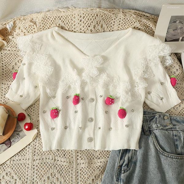 Femmes Tricots Mignon Cardigan Femmes D'été Fraise Décoration Dentelle Garniture Col Manches Courtes Chandail Douce Fille Tricoté Tops Kawaii Vêtements