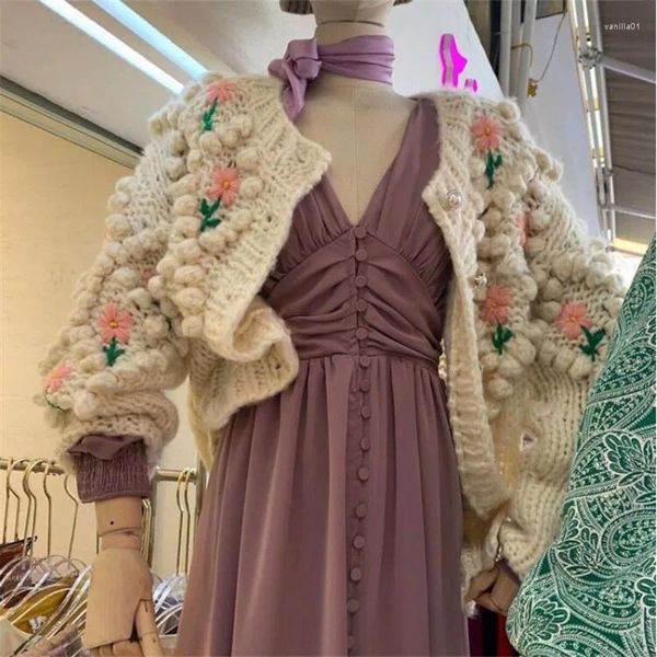 Tricots pour femmes mignon fille Crochet fleur pull ample Style français mode blanc rose tricot Cardigan haut simple poitrine col rond tricots décontractés
