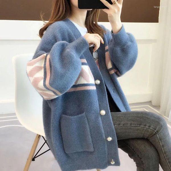 Puntos de mujer Faux Mink Fleece Mujer Cardigan Otoño Invierno Coreano Suelto Grueso Cálido Suéter de punto Moda V Cuello Botón Manga larga Abrigos