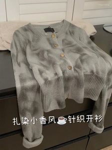 Tricots de tricots pour femmes gris cardigan tricot en tricot d'automne et d'hiver Base de base en laine