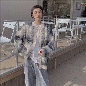 Tejidos de mujer Top de punto gris para mujeres Botón de invierno Ronda O Neck Cardigan Damas Suéteres Otoño 2024 Moda coreana de los 90 Diseñador vintage