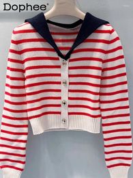 Tricots de tricots pour femmes Slim Slim Fit All-Match Tricoted Wool Top Femme 2024 Printemps Automne Red Style Striped Pull Cardigan Femme