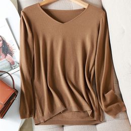 Camisetas de punto para mujer AOSSVIAO otoño invierno Suéter de punto Jersey de mujer con cuello en v suéter de gran tamaño femenino suéter de manga larga suelto top Jumper 220915