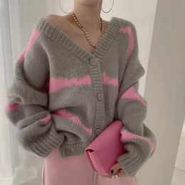 Damesbreien Tees Autumn Winter Knitted Sweaters voor vrouwen Aesthetisch schattige vesten vrouwen Y2K Harajuku Vintage Sweater Fashion Crochet Tops 23937 230302