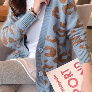 Mujeres s Knits Tees Otoño Invierno Knitted Leopard Sweater Korean V Neck Grueso Print Cardigan Coat Loose Button Outwear Tops 220919