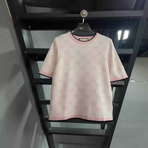 Tricot de tricots pour femmes Designer 2024 printemps / été nouveau style combinaison rose blanc style rond de cou rond