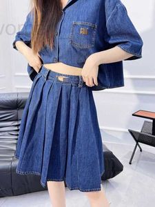 Tricots pour femmes Tees designer 23 nouvelles chemises en denim courtes brodéesdemi-jupe lavage doux poches confortables lettres LHNU