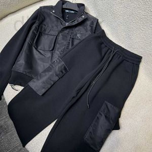 Puntos de mujer Camisetas Marca de diseñador 24 Principios de primavera Nuevo Pra Triángulo Soporte de hierro Collar Patchwork Chaqueta Top + Pantalones elásticos Traje de trabajo informal 0U3I