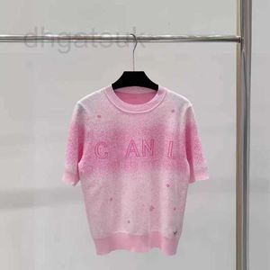 Knits de mujeres TEES DESIGNER SELIGRADOR Marca de diseño de primavera Letter TINE Tinged Tencel Fragancia pequeña de manga corta Top versátil suelta para mujeres 3yi4