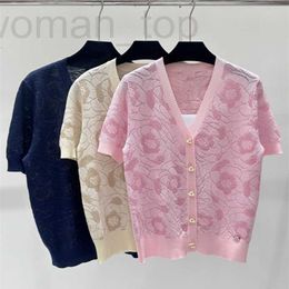 Traine de tricots pour femmes Designer High Version 24 Été Nouveau Xiaoxiangfeng Mountain Camellia Modèle en V-Neck Tempérament Socialite Tempérament à manches courtes pour femmes Kppz