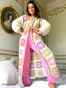 Camisetas de punto para mujer GypsyLady Vintage hecho a mano Kintted Sweater Cardigan Multicolor Crochet mujer invierno Beige abrigo largo 230324