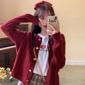 Femmes Tricots Tees Kawaii Femme Chandails Cardigan Tricoté Hiver Mode Coréenne Mignon Coeur Boutons À Manches Longues Bordeaux Rouge Blanc Chandail Tops 220919