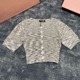 T-shirt en tricot pour femmes, Mm Home 24, début d'automne, décoration de boutons d'amour, mode, Cardigan tricoté polyvalent, coupe cintrée, Style court