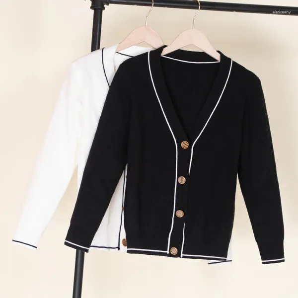 Tricots pour femmes Tricot tricoté Pulls pour dames Cardigan noir Vêtements pour femmes Manteau Printemps 2024 Blouses Crochet Top Vêtements d'extérieur recadrés