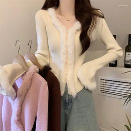 Tricots pour femmes Vintage Chic Fluffy Col V Épissage Design Manteau 2023 Automne Slim Fit Pulls Femmes Y2k Manches Longues Cardigan Tricoté Haut