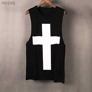 Cuir femme Faux cuir hommes mode d'été punk rock hip hop débardeur musculation chemise sans manches femmes croix imprimé gilet décontracté vêtements de rue YQ240116