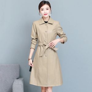 Dames Leer Faux Vrouwen Trenchcoat Lente Herfst Mode Kraag Riem Slanke Schapenvacht Tops Lange Bovenkleding Split 230928