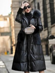 Veste en cuir de luxe pour femme, col en fourrure de raton laveur, à capuche, manteau en duvet véritable, chaud, ample, élégant, mode naturelle, S2024