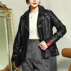 Veste en Cuir Femme Femmes Automne Chèvre Revers Fermeture Éclair Rouge Couture Poignets Ceinture Mince Mode Blouson Cuir Femme Moto Manteau Court