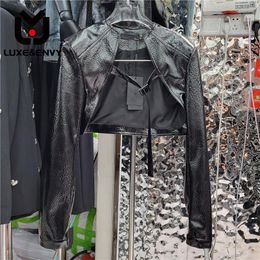 LUXEENVY-abrigo de cuero para mujer, ropa de moto con sentido de diseño, chal corto de calle a la moda, chaqueta de PU, otoño 2023