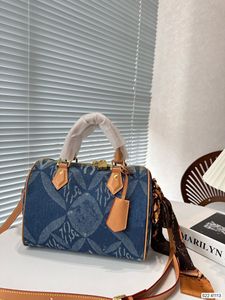 Bolso de almohada de cuero Keepall Likong Tote Designer 5a Premium Denim Tote Hot 41113 Elegante bolso cruzado todo en uno 8811 Bolso de viaje clásico Envío gratis