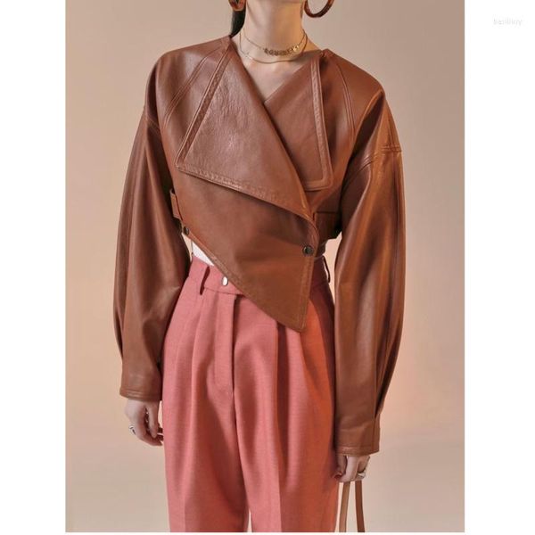 Manteau pour femme en cuir pour femme Ourlet irrégulier Design Ceinture Revers Veste de moto haut de gamme