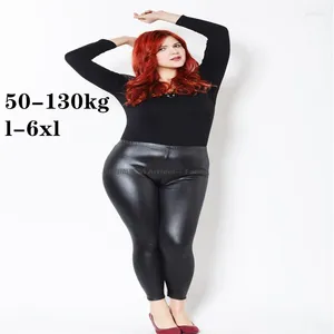 Damesleggings 2024 Design Plus Grote maat 45-140 kg Broek Imitatieleer Herfst Winter Vet Big Girl Jin Women Wear Zwart Split