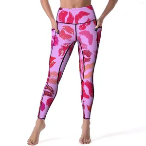 Leggings pour femmes Un éclat de lèvres Sexy Rouge à lèvres Kisses Push Up Pantalon de yoga Vintage Stretchy Leggins Lady Imprimé Collants de sport d'entraînement