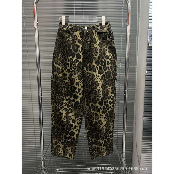 Leggings de leggings du début d'automne de conception de niche marque à la mode de léopard pantalon décontracté avec une fourrure sur la doublure et un style polyvalent à la mode