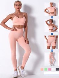 Leggings da donna Sexy Sport Set completo Legging Donna Pantaloncini senza cuciture solidi Push Up Crop Top Reggiseni Fitness Allenamento Palestra Crop Top Biancheria intima ad asciugatura rapida 230824